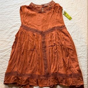 Giani Bernini Rust Lace Trimmed Tank Top